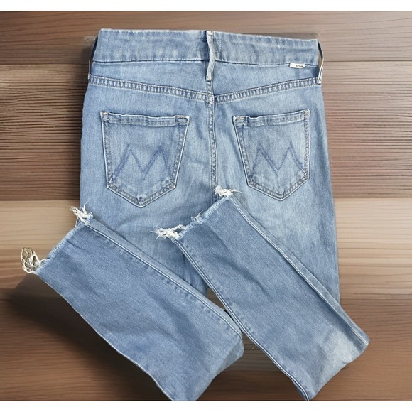MOTHER Denim - Mother Jeans High Waisted Looker Ankle Fray Denim in Hold‎ My Hand Women Sz 25